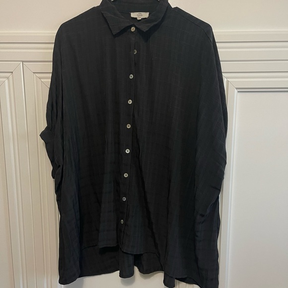 Maternity button up blouse - Picture 1 of 3